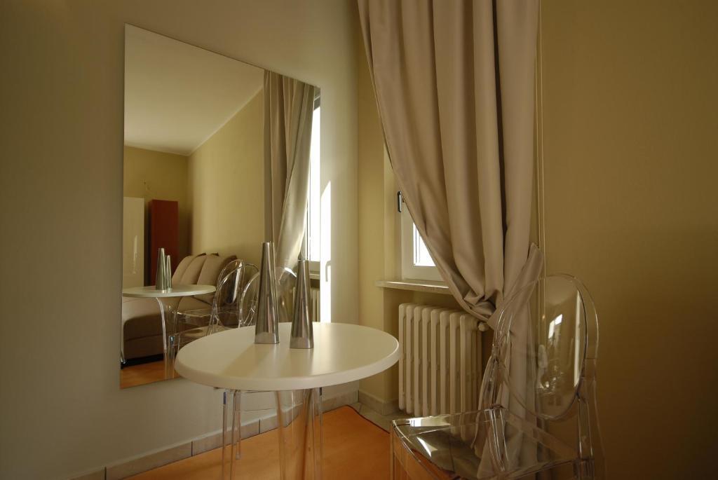 Relais Corte Bergamini Πεσκιέρα ντελ Γκάρντα Δωμάτιο φωτογραφία