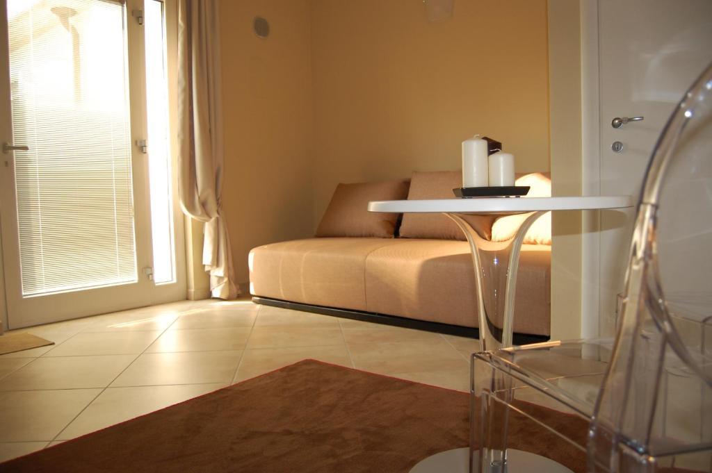 Relais Corte Bergamini Πεσκιέρα ντελ Γκάρντα Δωμάτιο φωτογραφία